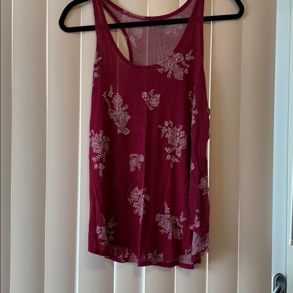 Mudd Razorback floral tank